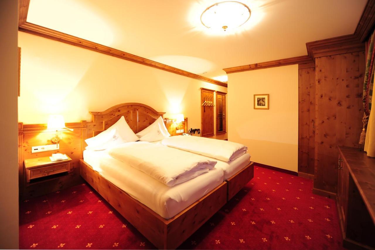 Hotel Max Зерфаус Екстер'єр фото