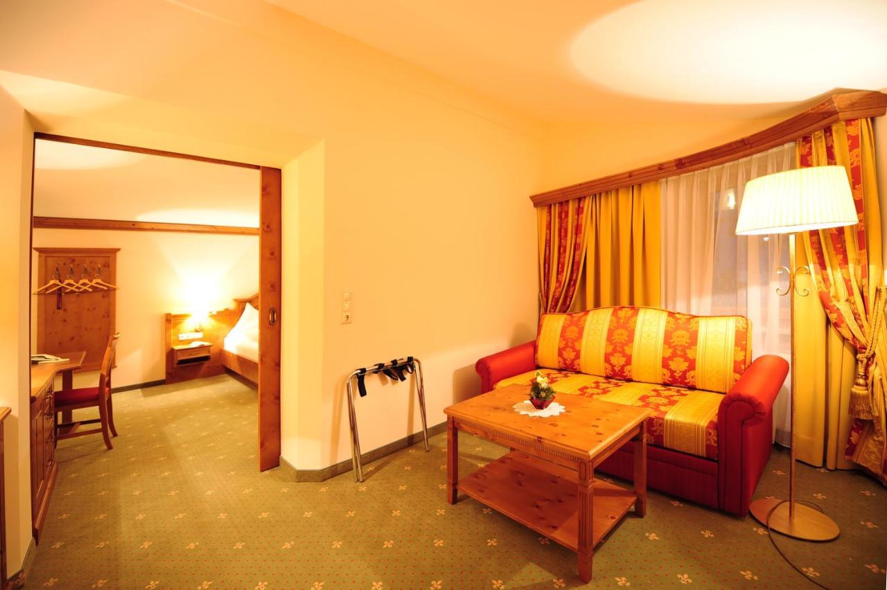 Hotel Max Зерфаус Екстер'єр фото
