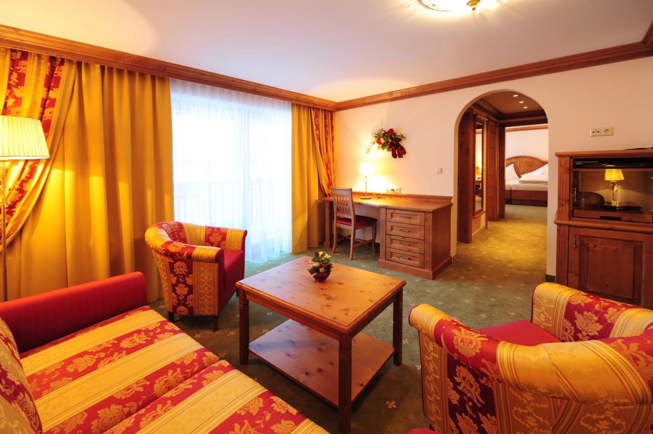 Hotel Max Зерфаус Екстер'єр фото