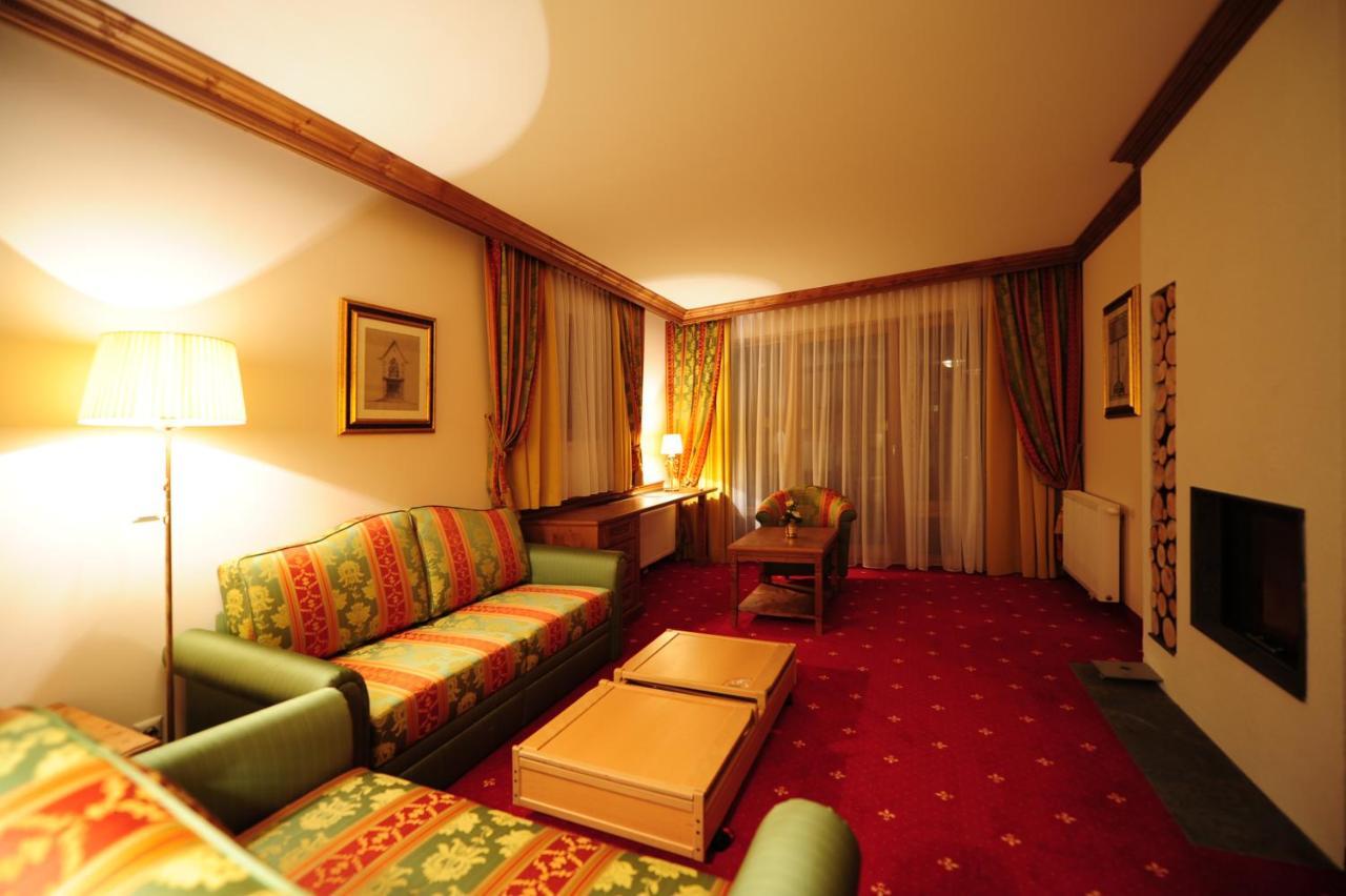 Hotel Max Зерфаус Екстер'єр фото