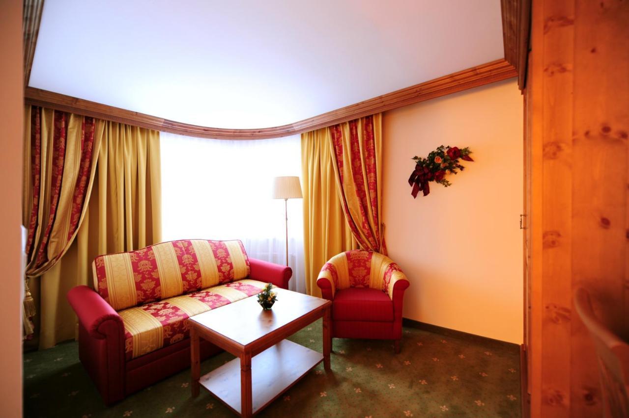Hotel Max Зерфаус Екстер'єр фото