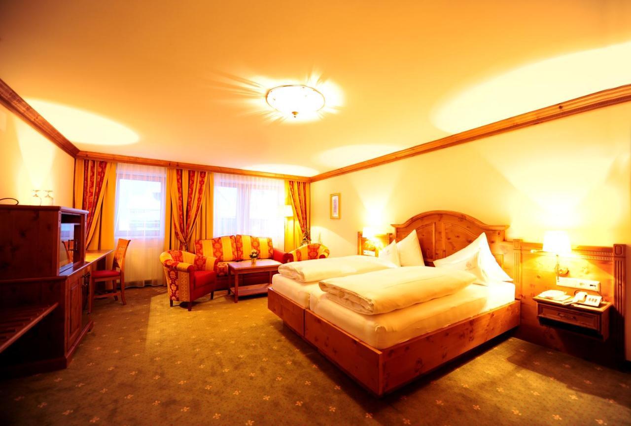Hotel Max Зерфаус Екстер'єр фото